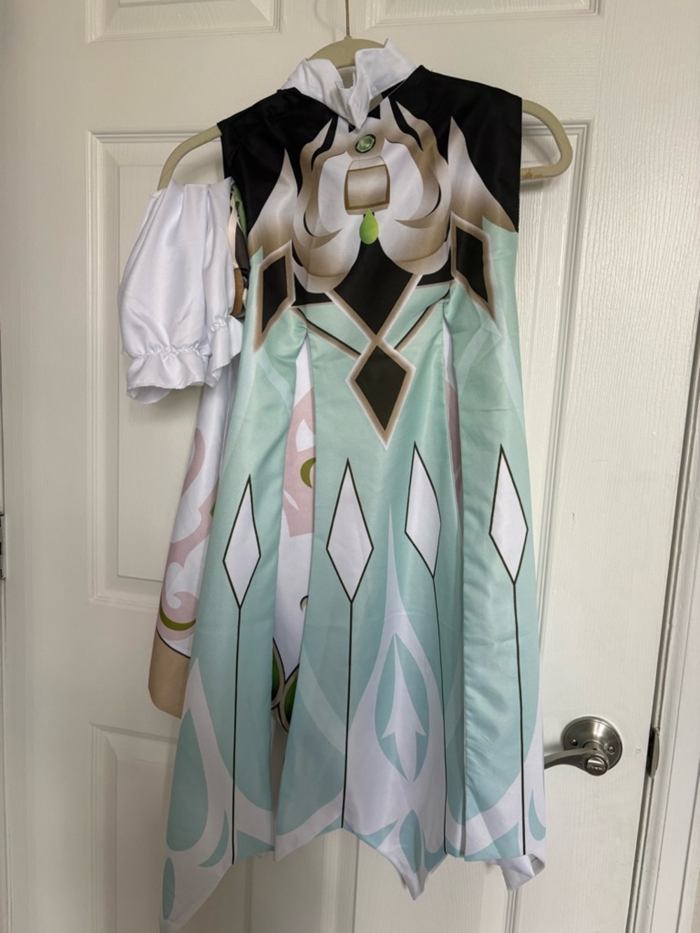 Nahida Genshin Impact Cosplay, Good Quality, Full Set With Shorts